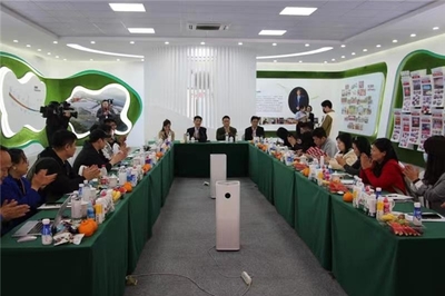 全国主流媒体走进吾尚食品 透明工厂见证乳酸菌与酒类经营的双翼布局